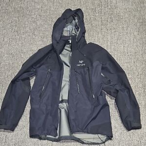 Arc'teryx Men's Theta AR jacket size L